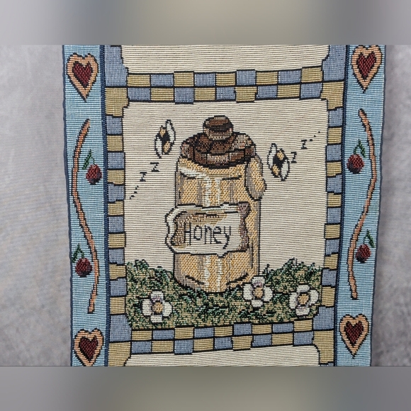 Boyd Bears Forever Friends Tapestry NWT Life Is A Picnic Excellent Condition - Picture 7 of 11